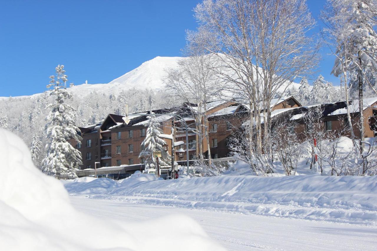 Higashikawa Asahidake Onsen Hotel Bear Monte Экстерьер фото