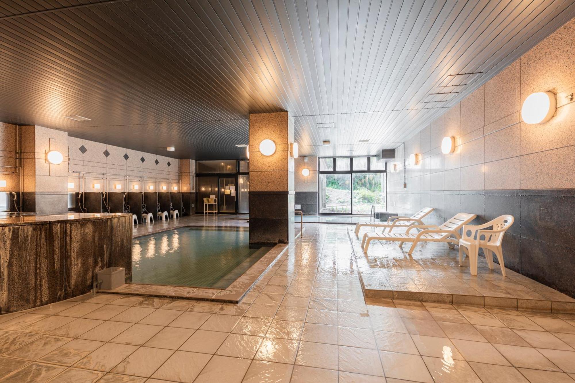 Higashikawa Asahidake Onsen Hotel Bear Monte Экстерьер фото